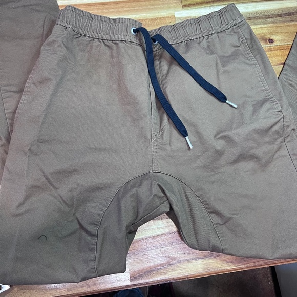 Mens pair of Zanerobe pull on pants, with elastic waist and drawstring, SZ 34 - Picture 1 of 8